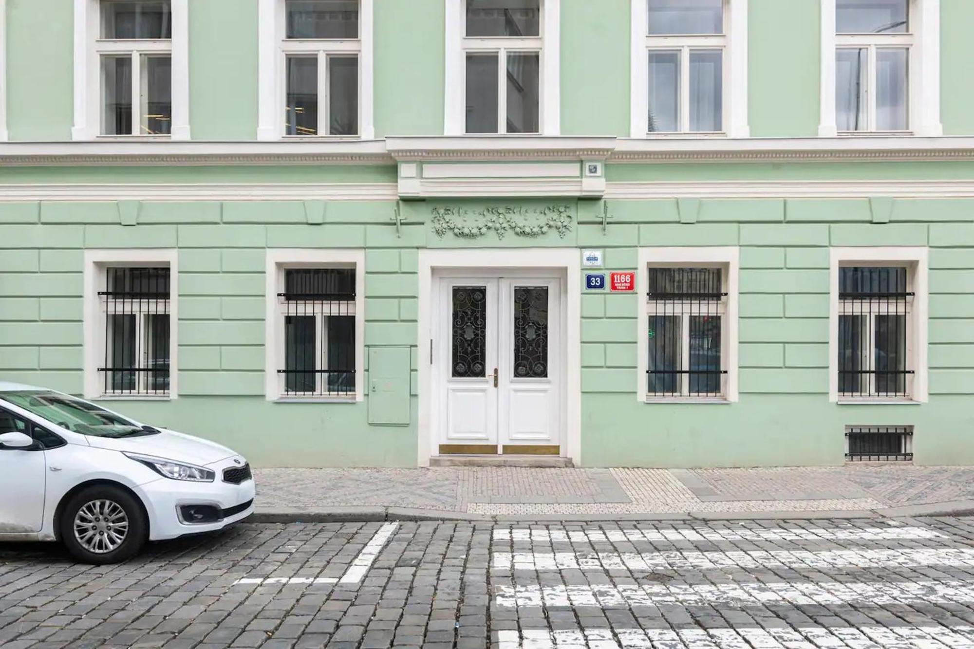 Emerald Apartments Boutique Residence Prága Kültér fotó